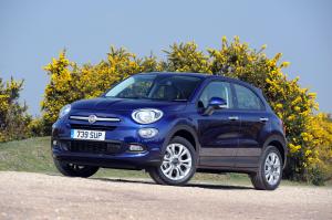 Fiat 500X 2015 года